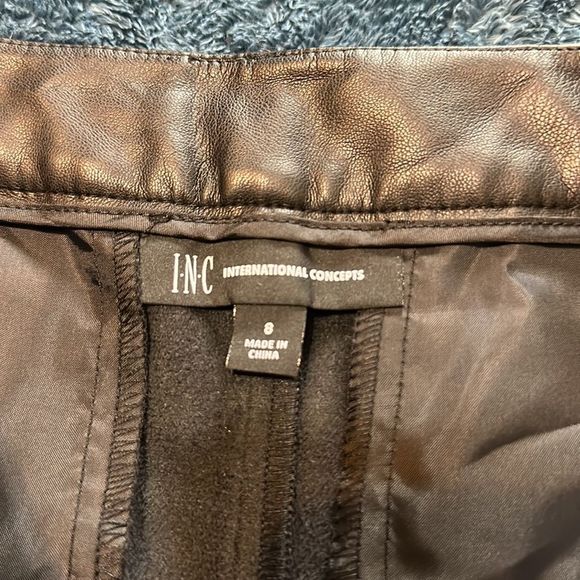 Internacional Concepts Inc. faux leather shorts - Picture 5 of 9
